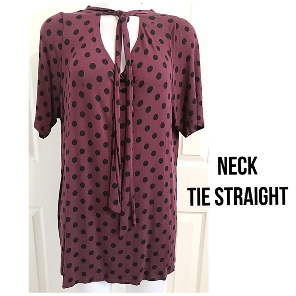 Lane Bryant, Key Hole Tie Neck, Short Sleeve Tunic - Picture 2 of 5